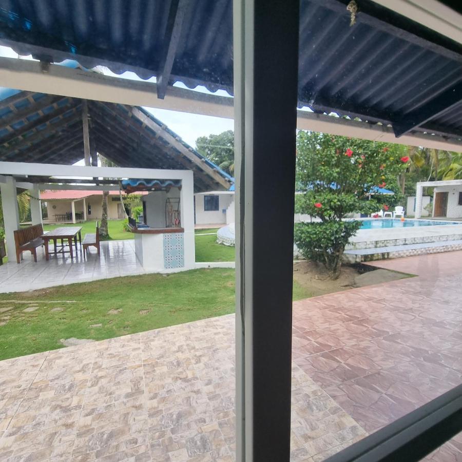 Paradise Island Beach Hotel 이슬라 그란데 외부 사진